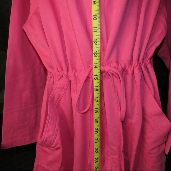 Women's Pink Hooded Robe - Picture 6 of 15